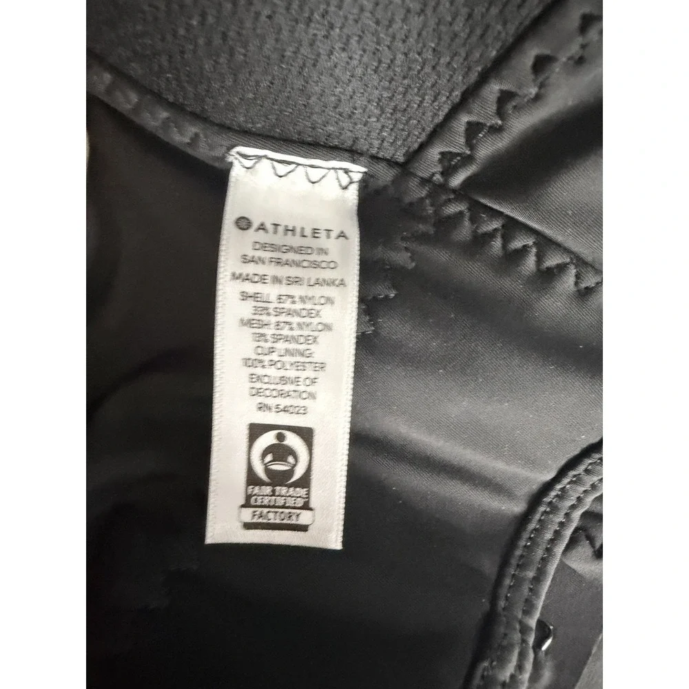 NWT $69 Athleta Gigi Sports Bra Black‎ Size S High Impact Fitness Athletic